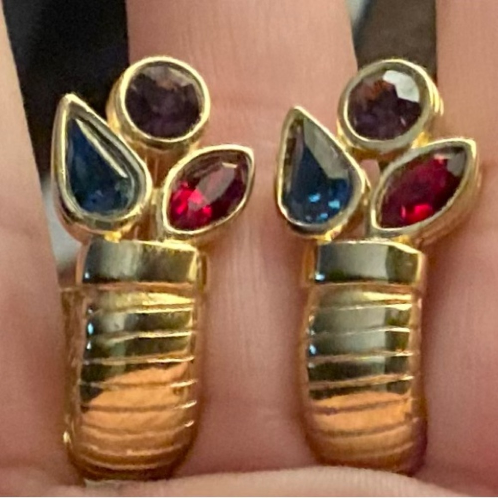GIVENCHY Vintage Gold Tone Clip-On Earrings RARE!